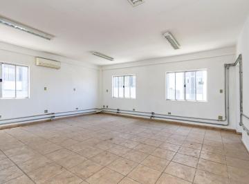 Comercial · 200m² · 8 Quartos · 6 Vagas · Sala comercial na Avenida Itaberaba, N. 4698 - 2º andar • 200 m²