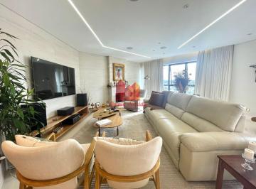 Apartamento · 222m² · 4 Quartos · 2 Vagas · Residência suspensa: 222m², 4 dormitórios e 2 vaga