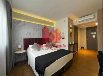Apartamento · 24m² · 1 Quarto · Apto mobiliado no Stay Batel, andar alto, ótima re