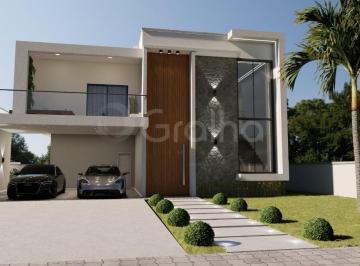 1 · Casa de 340m² com 4 quartos sendo 3 suítes nos Ingleses do Rio Vermelho