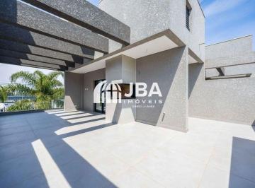 01 · Casa à venda - no Centro