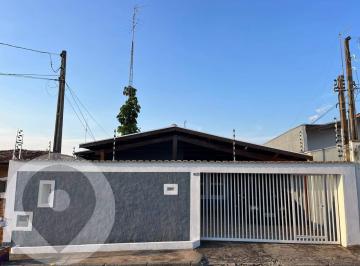 Casa · 200m² · 3 Quartos · 3 Vagas · Casa à venda no bairro Jardim Planalto