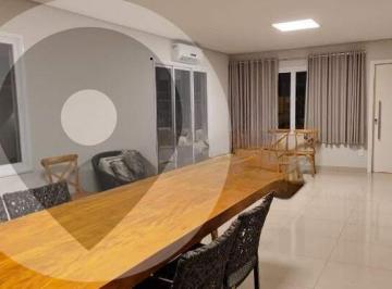 Casa · 252m² · 4 Quartos · 4 Vagas · Casa à venda no bairro Parque Brasil 500