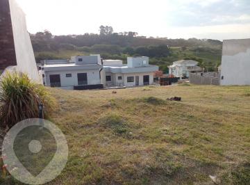 Terreno · 300m² · Terreno à venda em condomínio na cidade de Valinhos.