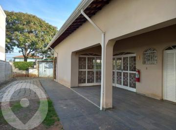 Casa · 291m² · 4 Quartos · 6 Vagas · Casa à venda no bairro Parque Rural Fazenda Santa Cândida