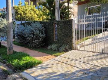 Casa · 235m² · 3 Quartos · 5 Vagas · Casa à venda no bairro Chácara São Rafael
