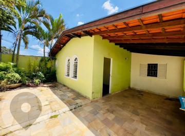 Casa · 130m² · 3 Quartos · 3 Vagas · Casa no Flamboyant ao lado da Abelha gulosa por 540 mil.