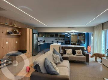 Casa · 240m² · 3 Quartos · 2 Vagas · Casa à venda no bairro Parque Taquaral