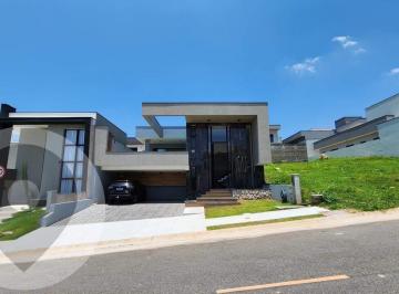 Casa · 243m² · 3 Quartos · 4 Vagas · Casa à venda no bairro Roncáglia
