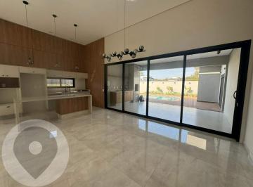 Casa · 250m² · 3 Quartos · 4 Vagas · Casa à venda no bairro Tanquinho Velho