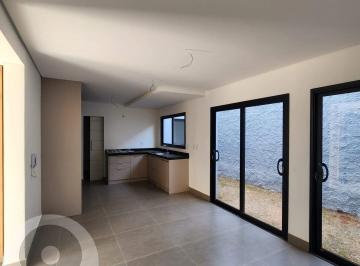 Casa · 168m² · 3 Quartos · 2 Vagas · Casa à venda no bairro Chácara Primavera