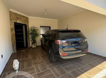 Casa · 190m² · 4 Quartos · 2 Vagas · Casa à venda no bairro Parque Taquaral
