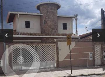 Casa · 250m² · 4 Quartos · 4 Vagas · Casa à venda no bairro Parque Fazendinha