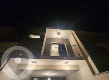 Casa · 145m² · 3 Quartos · 3 Vagas · Casa à venda no bairro Parque Jambeiro