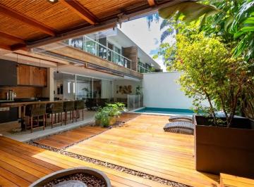 Casa de 3 quartos, São Paulo · Casa de Condomínio - Morumbi - 3 Suítes / Quartos - 4 Vagas - Venda / Compra