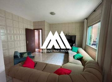 Casa · 300m² · 3 Quartos · 5 Vagas · Vendo casa com 03 quartos + suíte no São Geraldo - Itaúna/MG!