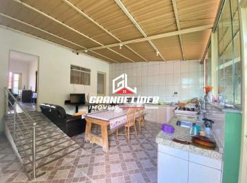 Casa · 130m² · 2 Quartos · 3 Vagas · Casa à venda, 2 quartos, 1 suíte, 3 vagas, Alvorada - Contagem/MG