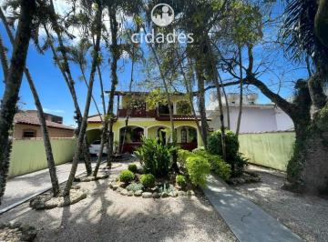 Casa · 360m² · 4 Quartos · Casa para venda com 4 dormitórios em Sertao Do Imaruim com 190 m²