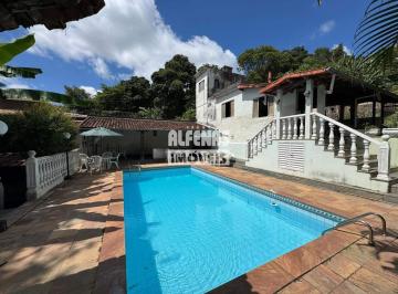 Casa · 2000m² · 4 Quartos · 11 Vagas · Casa com terreno de 2.000 m² à venda em Contagem