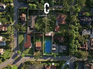 casa-com-10-dormitorios-a-venda-1395-m-por-r-6-400-000-00-vila-capivari-campos-do-jordao-sp1710314251156rbirt.jpg · Terreno de 4.451 m² no centro de Capivari  - Campos do Jordão/SP