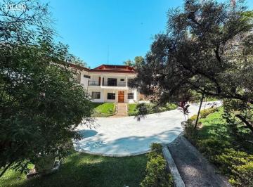 Casa · 3770m² · 6 Quartos · Casa à venda - no Bosque dos Eucaliptos