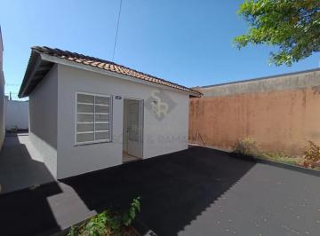 Casa · 160m² · 2 Quartos · 2 Vagas · Casa para locação e venda com 02 quartos e quintal amplo no bairro Jardim Cristo Redentor, em Ribeir