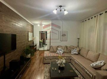 Casa · 150m² · 2 Quartos · 2 Vagas · Casa térrea reformada com 2 dormitórios, 2 quintais e ótima localização ? Próxima ao metrô Oratório