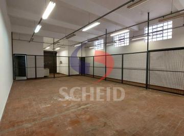 Comercial · 300m² · 10 Vagas · Excelente imóvel com salão comercial em 600m² de terreno a 300 metros do metrô Adolfo Pinheiro