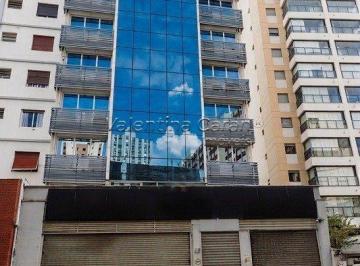 Comercial · 3505m² · 9 Vagas · Prédio à venda na Liberdade, São Paulo