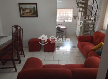 Casa · 135m² · 3 Quartos · 2 Vagas · Casa a venda proxima a Avenida Nogueira Padilha