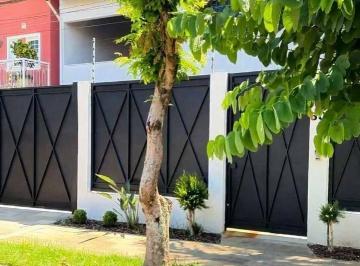 39c4740407dda05b640b4e4a1fd8fbce68503247 · Sobrado à Venda Indaiatuba – Vila Alpes Suiço