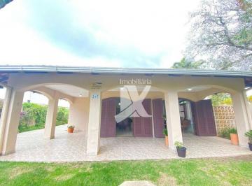 7c0a97710f4c977b58985eafc37b4967bcd5c9ec · Casa piscina e ar + 4 dorm.( sendo que 1 é suíte) para alugar, 206 m² por R$ 1.900/dia - Atami - Pon