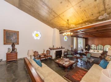 a66b628e-80ba-425a-a840-0db068ab1423 · Casa para venda em Campo Belo com 5 quartos, sendo 4 suítes, 369m²