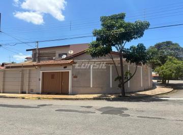 202512051010407073.jpeg · Casa para Venda em Tatuí, Centro, 3 dormitórios, 2 suítes, 2 banheiros