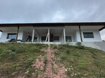 Foto 01 · Casa à venda em Condomínio Fechado em Domingos Martins - ES
