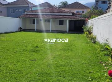 Casa · 200m² · 3 Quartos · 40 Vagas · Casa Espetacular com Terreno de 490m e Potencial para Personalização
