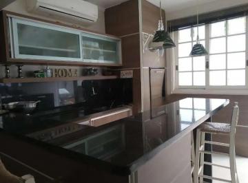 Casa · 329m² · 3 Quartos · 2 Vagas · Casa em Sarandi