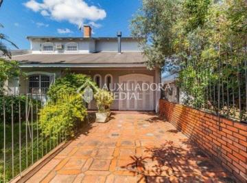 Casa · 279m² · 3 Quartos · 3 Vagas · Casa em Passo das Pedras com 278 m², 3 quartos, 1 suíte, 3 vagas