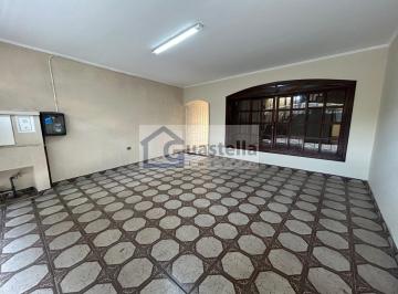 Casa · 185m² · 3 Quartos · 2 Vagas · Sobrado à Venda em Taboão, SBC: 3 Dorms, 185m² por R$730 Mil