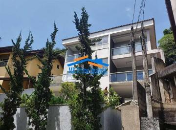 Casa · 378m² · 3 Quartos · 4 Vagas · Casa Moderna no Cond. Vila Verde – 3 Suítes, Piscina, Edícula + Permuta!