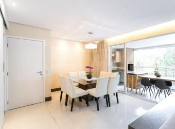Apartamento de 2 quartos, São Paulo · Apartamento garden para venda na Vila Andrade com 2 suítes e 2 vagas.