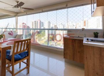 Apartamento · 72m² · 2 Quartos · 2 Vagas · Apartamento totalmente reformado no Jardim Prudência com 2 vagas de garagem