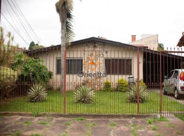 Casa · 150m² · 3 Quartos · 2 Vagas · Casa de três dormitóros a venda