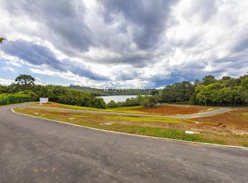 Terreno · 714m² · Terreno condomínio com acesso Parque Passaúna - Re
