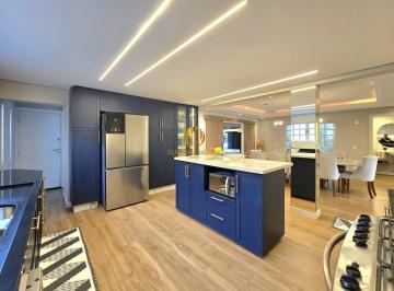 202512091736592785.jpg · Casa com 321 m² com até 5 suítes e espaço gourmet completo Rua Ney Romanó, 419, São Braz Curitiba