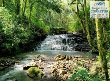 Rural , Nova Petrópolis · Área/sítio com arroio