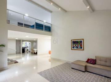 Casa · 550m² · 4 Quartos · 8 Vagas ·  Residência de Alto Padrão com Elevador, Área Gourmet e Edícula