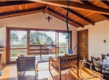 Casa · 571m² · 5 Quartos · CASA EM AMPLO TERRENO