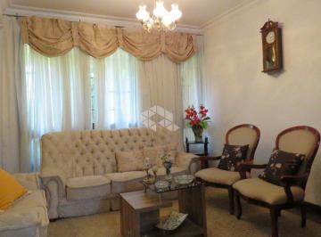 Casa · 345m² · 4 Quartos · 3 Vagas · EXCELENTE CASA 4 DORMITORIOS, NO BAIRRO CRISTAL