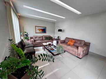 Casa de 4 quartos, Brasília · QNF 23 CASA REFORMADA NA LAJE PREÇO DE OCASIÃO!AC. PERMUTA!